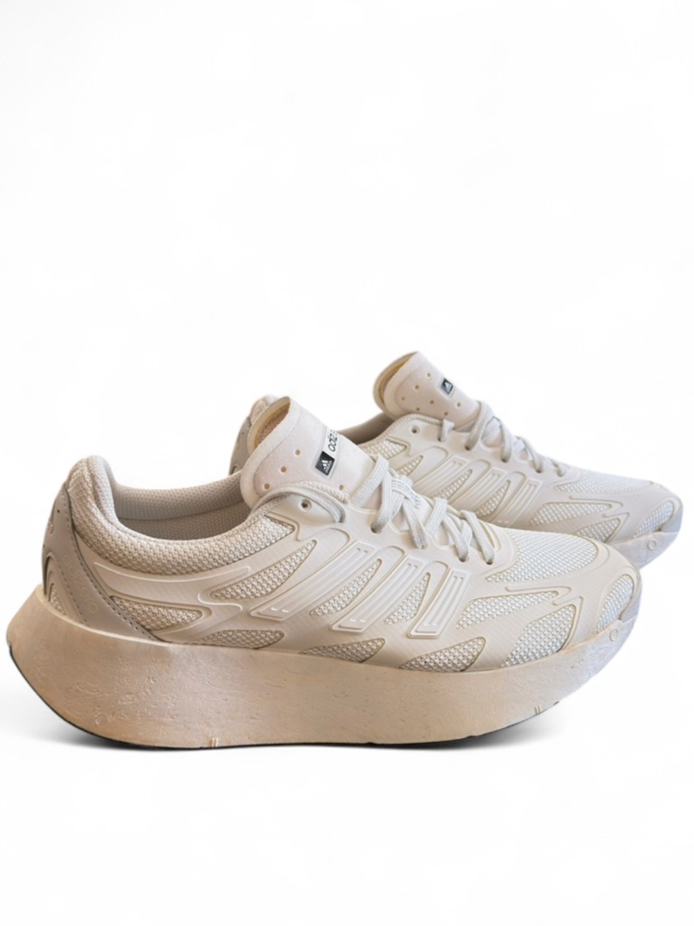 NWT Deadstock Unisex Adidas White Adizero Aruku Size US Men 9.5/ Wmn 10.5